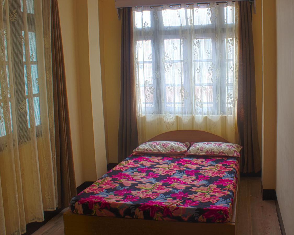 Dukeraj Homestay Дарджилинг Екстериор снимка