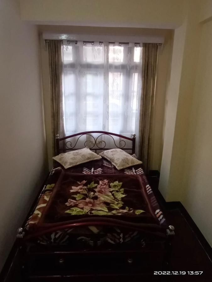 Dukeraj Homestay Дарджилинг Екстериор снимка